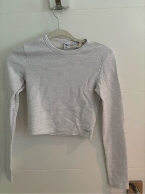 TNA Light Gray Waffle Knit Cropped Long Sleeve